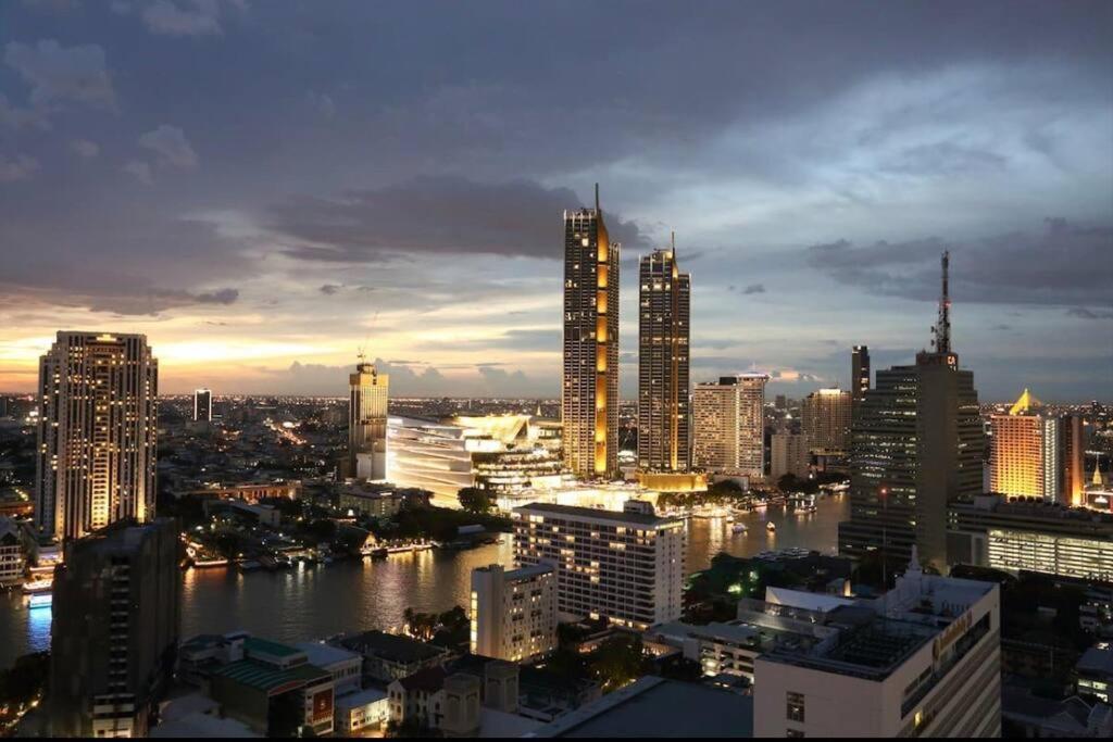 Central Bangkok, 5 Stars River View & Characteristic Decor Zewnętrze zdjęcie